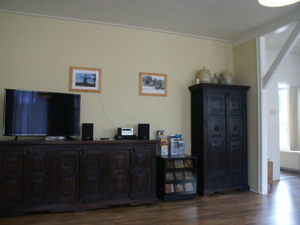 Grote woonkamer met SMART tv, blu-ray speler 