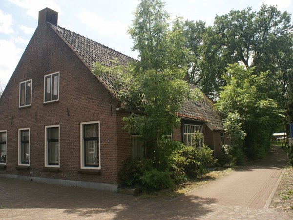 ''Onder de Eiken'' - een vakantieboerderij uit 1836