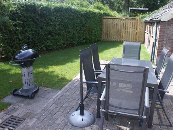 Prive tuin voor gastenverbruik. In zomer 2020 aangelegd.