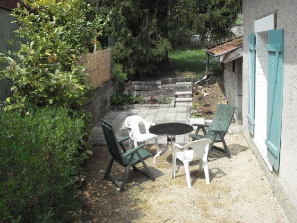 prive tuin achter het huis