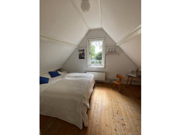 tweepersoons-slaapkamer voorzijde