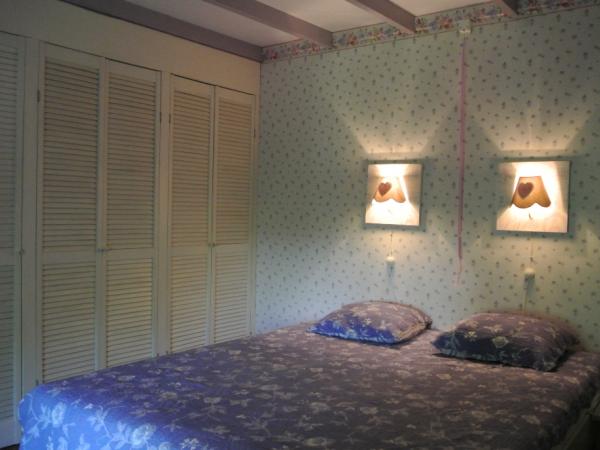 2 persoons auping bed met grote linnenkast